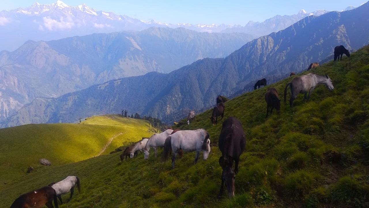 sahastra tal trek photos