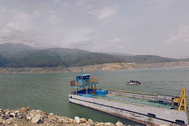 boating in tehri dam