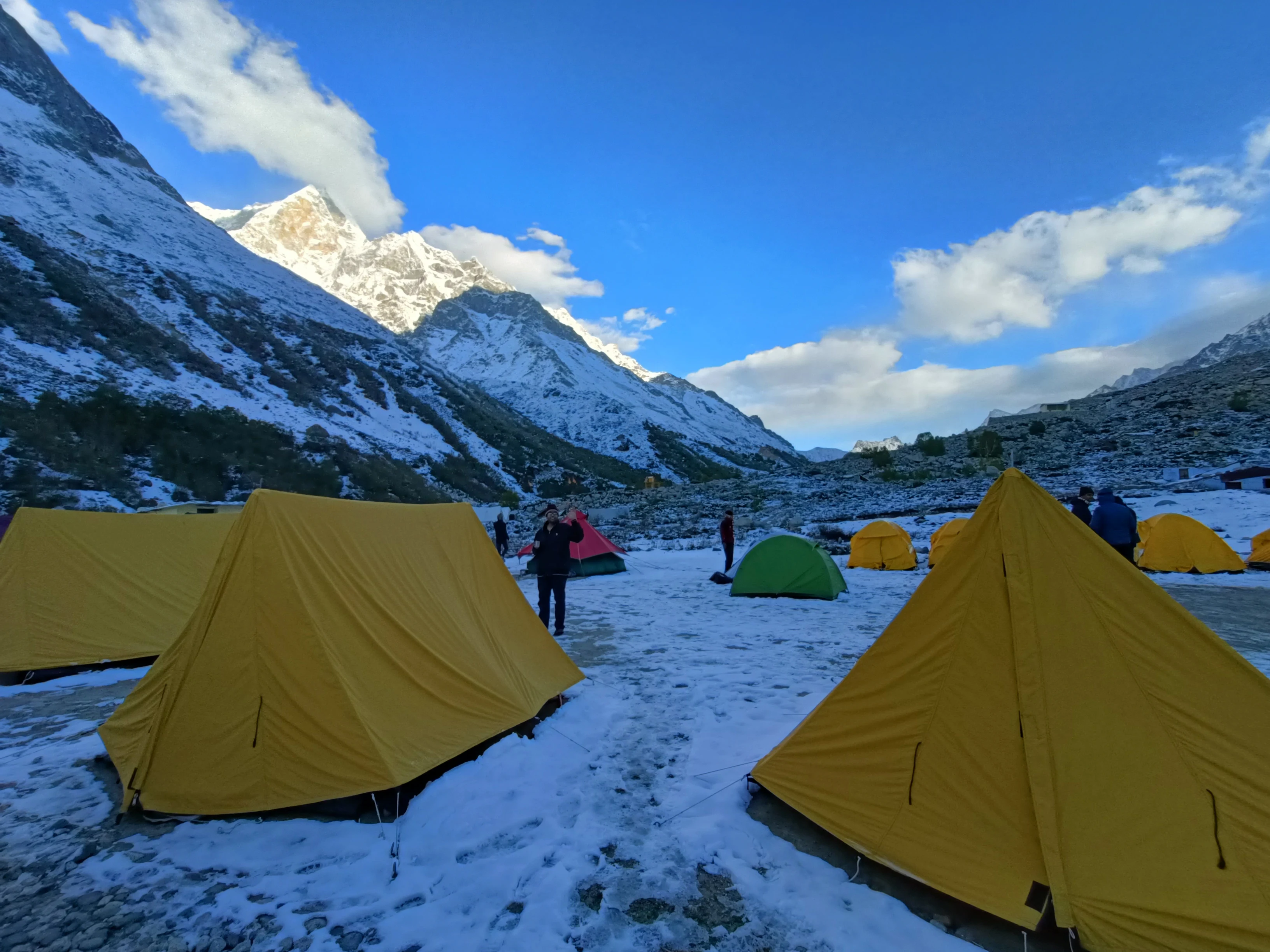 Tents at Bhojbasa