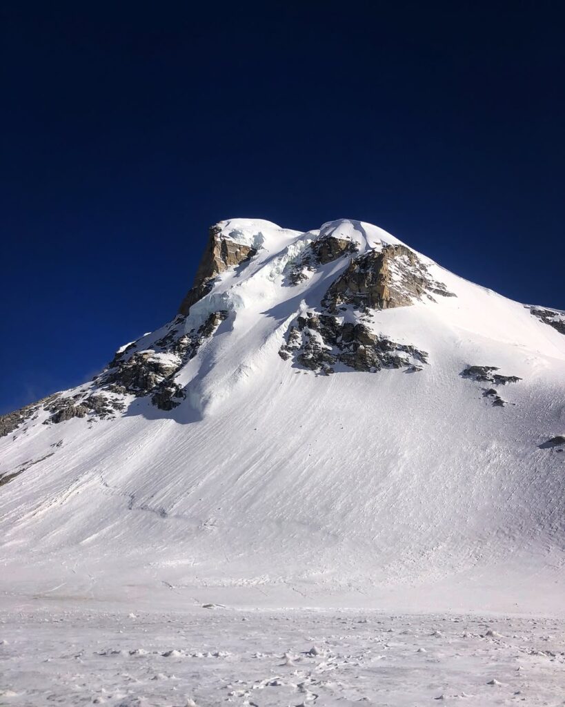 Gupt Khal expedition route through snowfields, and rugged mountain passes