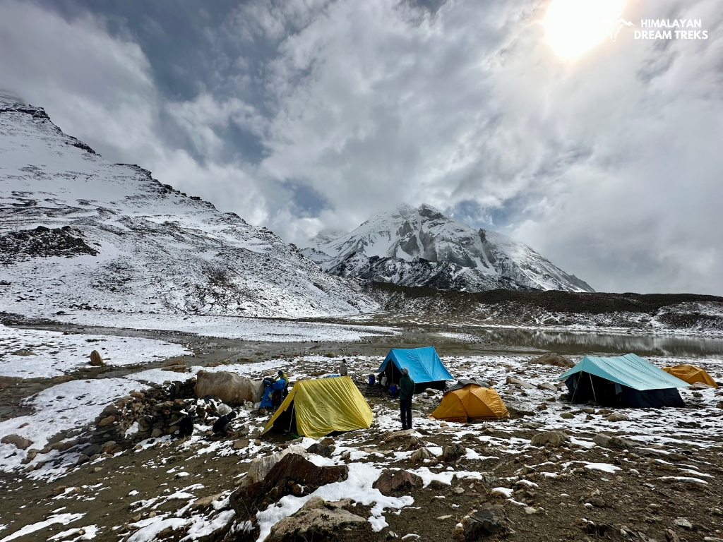 Camping at Nandanvan Vasuki Tal trek route