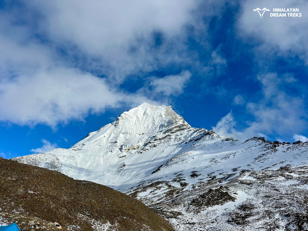 Himalaya view from Nandanvan Vasuki Tal trek route