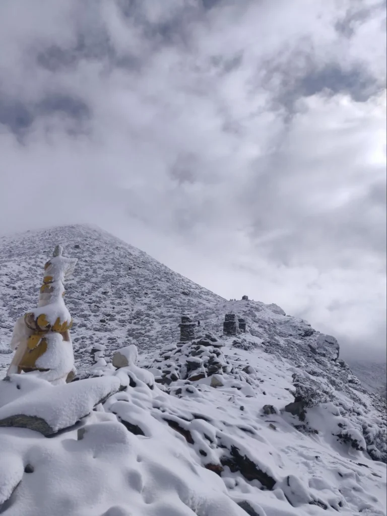 Towards Lobuche