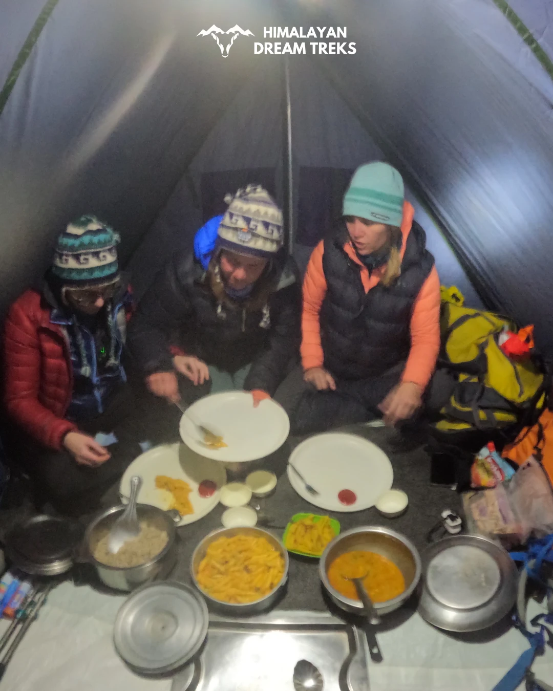 Food at Kedar Kharak