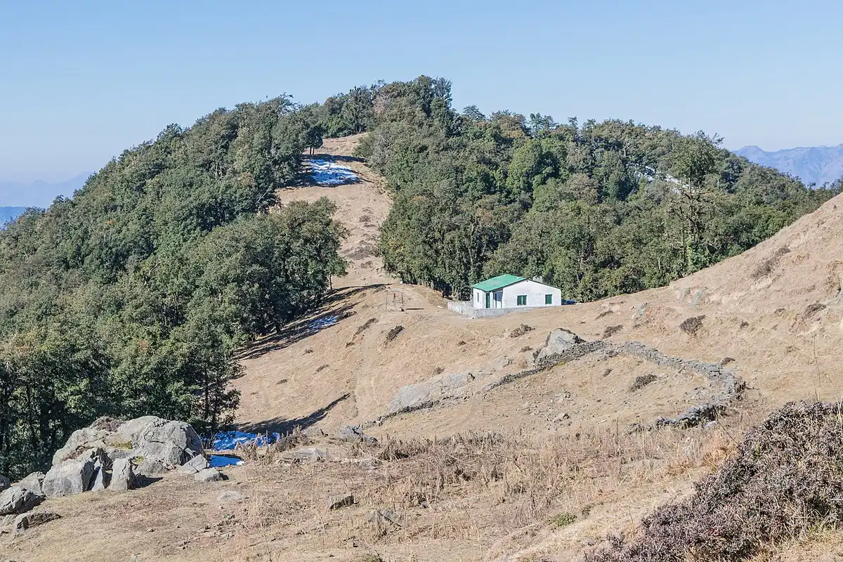 clearing just before the temple
