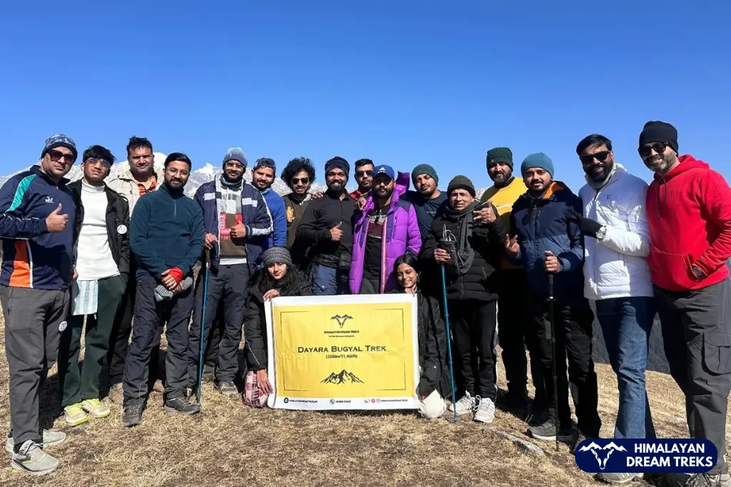a group of trekkers at Dayara Top