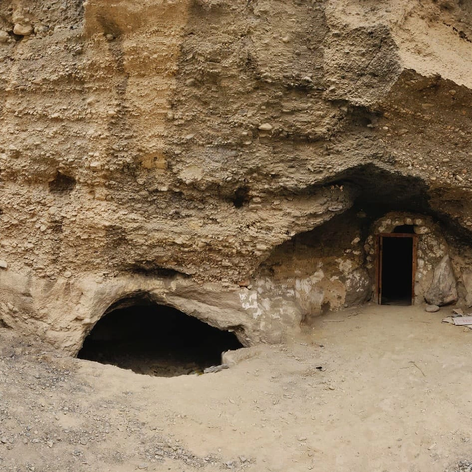 Ancient Tabo Cave