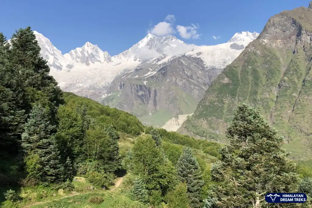 Panchachuli basecamp trek in Uttarakhand