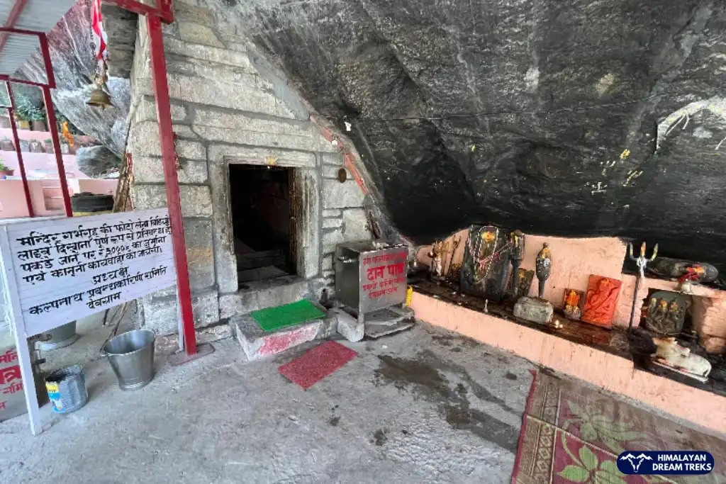 Kalpeshwar Temple Uttarakhand