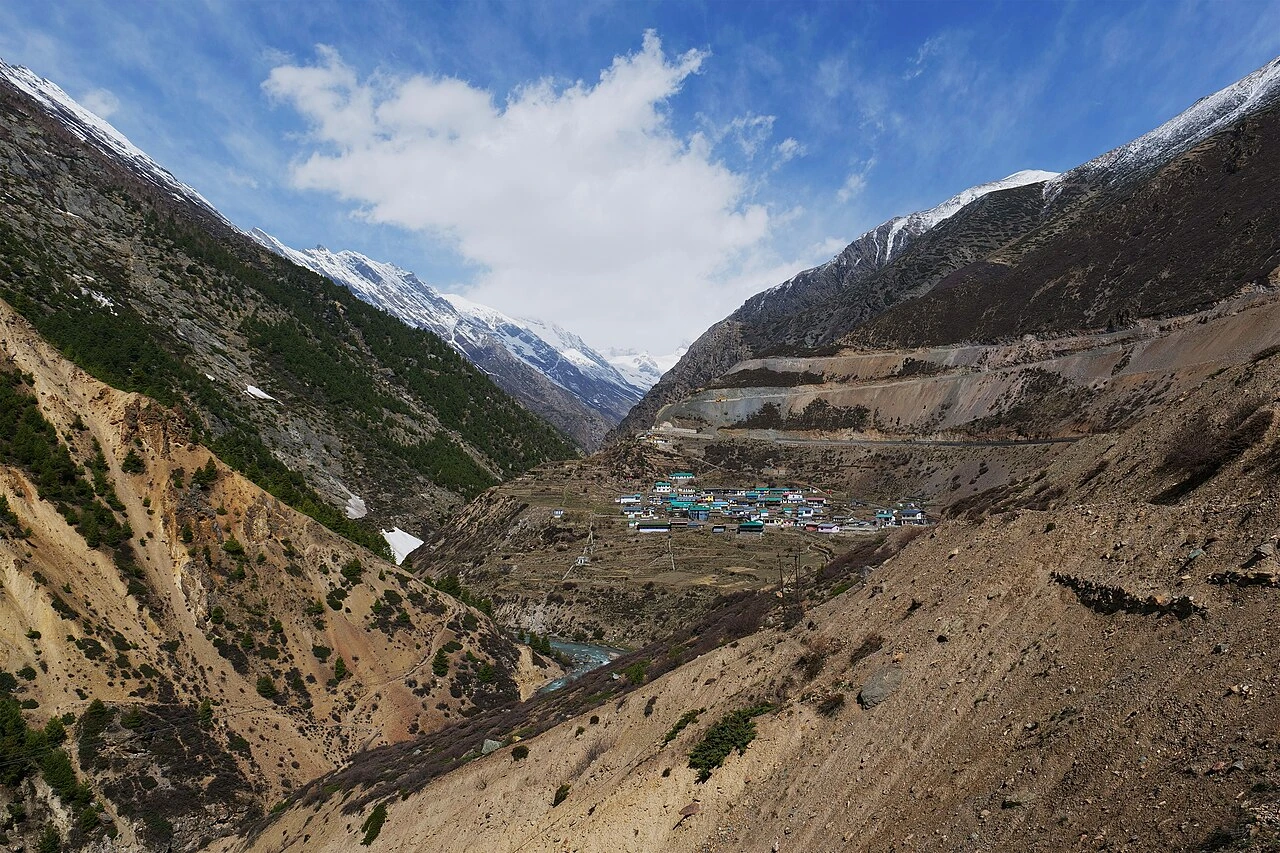 Niti_village,_Chamoli,_Uttarakhand