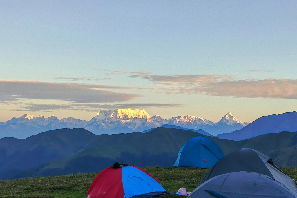 Chaukhamba Peak viewed from the Roopkund Trek