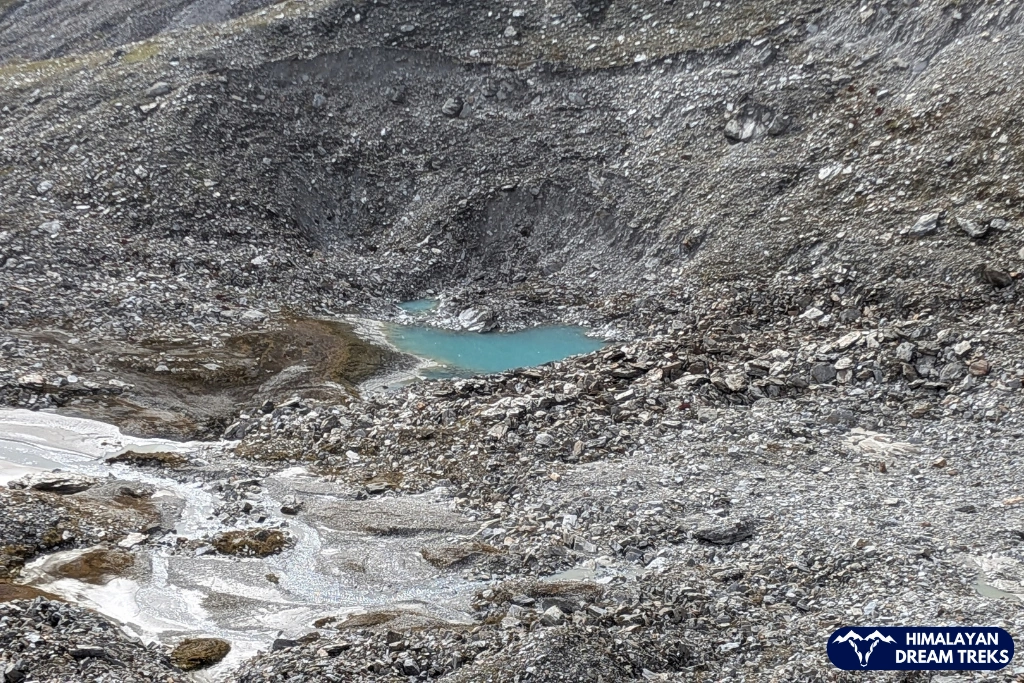 Small alpine lake along the Roopkund Trek trail in Uttarakhand